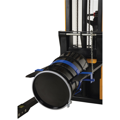 Anneau de bascule pour baril, Baril de 55 gal. US (45 gal. imp.), Capacit&eacute; 1200 lb/ 544 kg Pryde Industrial Inc.
