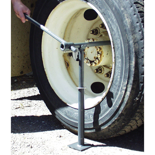 Cl&eacute; double pour camion TR2 Pryde Industrial Inc.