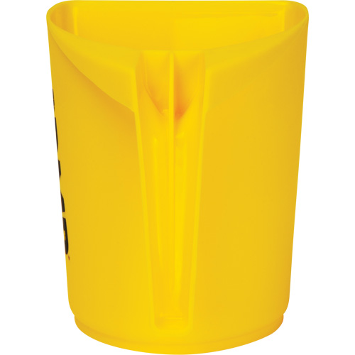 Pelle pour sel et sable Pryde Industrial Inc.