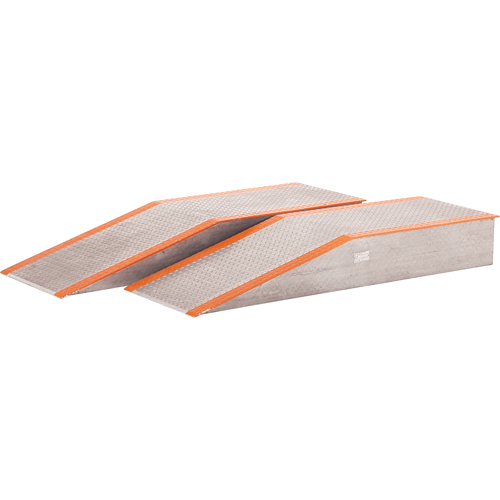 Rampes de nivellement en aluminium Pryde Industrial Inc.