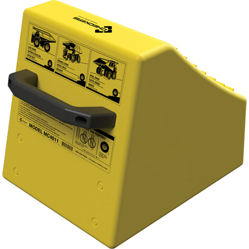 Cale de roue ultra-robuste pour l'exploitation mini&egrave;re Checkers Safety sans support, PEHD, Jaune, 14-1/2" la x 17-1/2" p x 16" h Pryde Industrial Inc.
