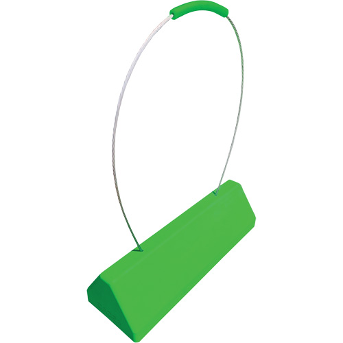 Cale de roue pour avion Checkers Safety SafeRay avec poign&eacute;e &agrave; c&acirc;ble ergonomique, Ur&eacute;thane, Vert fluorescent, 24" la x 8" p x 6" h Pryde Industrial Inc.