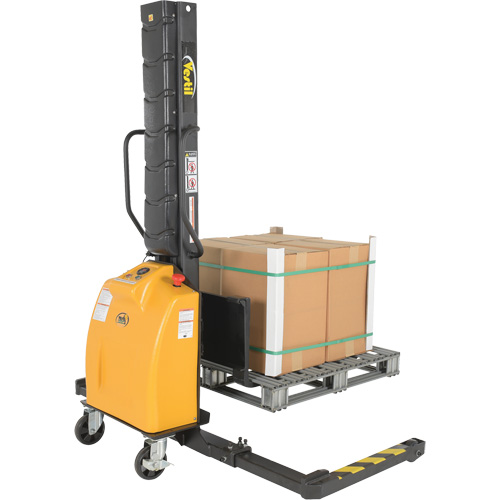 Gerbeur motoris&eacute; avec m&acirc;t &eacute;troit, Fonctionnement &eacute;lectrique, Capacit&eacute; 1000 lb, Lev&eacute;e max 63" Pryde Industrial Inc.