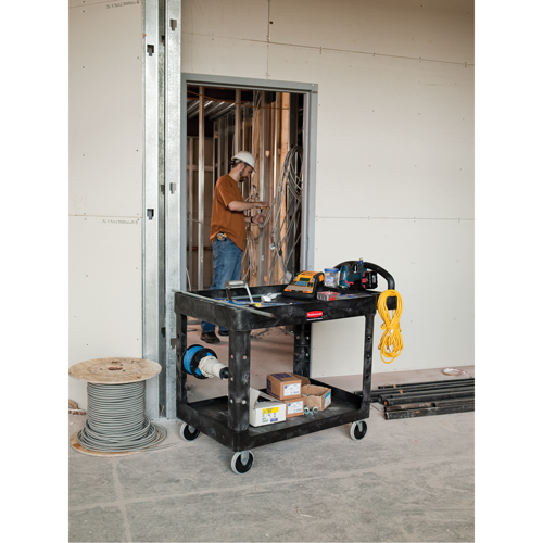 Chariot utilitaire robuste - 4500-88, 2 tiers, 17-1/8" x 33-1/4" x 39", Capacit&eacute; 500 lb Pryde Industrial Inc.