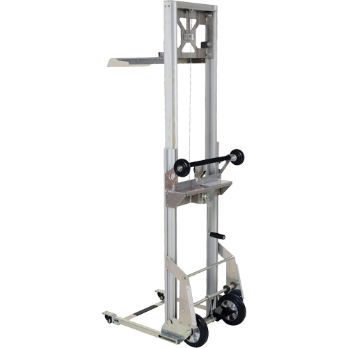 Appareil de levage portatif en aluminium, M&eacute;canisme Pompe au pied, Capacit&eacute; de 200 lb, Levage max de 61" Pryde Industrial Inc.