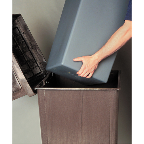 Contenants Landmark Series Classique - doublures rigides, 24.67 gal. US Pryde Industrial Inc.