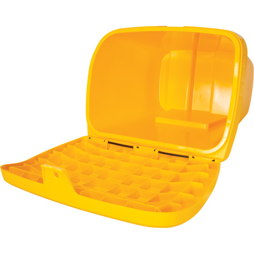 Salt & Sand Storage Bins, With Hasp, 21" x 27" x 26", 4.24 cu. ft., Yellow Pryde Industrial Inc.