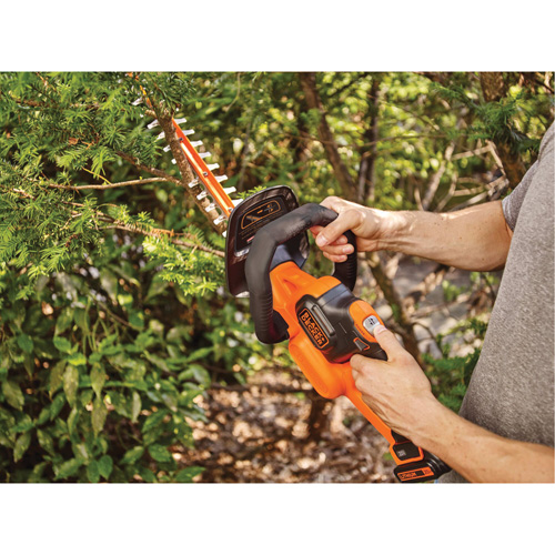 Max* PowerCut Cordless Hedge Trimmer Kit, 22", 20 V, Battery Powered Pryde Industrial Inc.