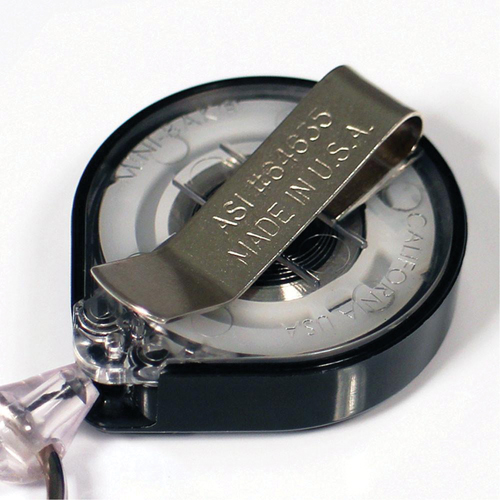 Porte-insignes r&eacute;tractables pour carte d'identit&eacute; Mini-Bak, Plastique, C&acirc;ble 36", Fixation Agrafe de ceinture Pryde Industrial Inc.
