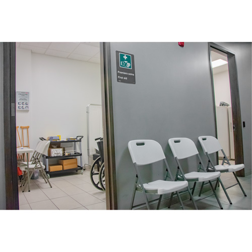 Chaises pliantes, Poly&eacute;thyl&egrave;ne, Blanc, Capacit&eacute; 350 lb Pryde Industrial Inc.