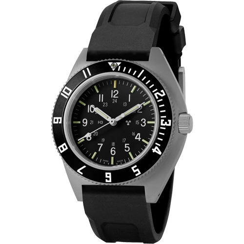 Montre Steel Navigator sur ensemble bracelet en caoutchouc noir de trois morceaux, Num&eacute;rique, &agrave; piles, 41 mm, Noir Pryde Industrial Inc.
