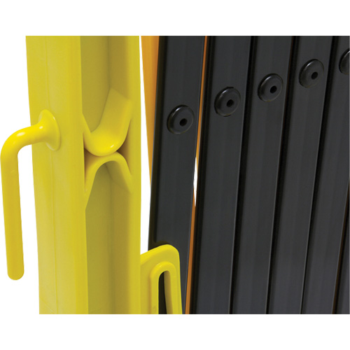 Xpandit Barricade, 36" H x 11.5' L, Black/Yellow Pryde Industrial Inc.