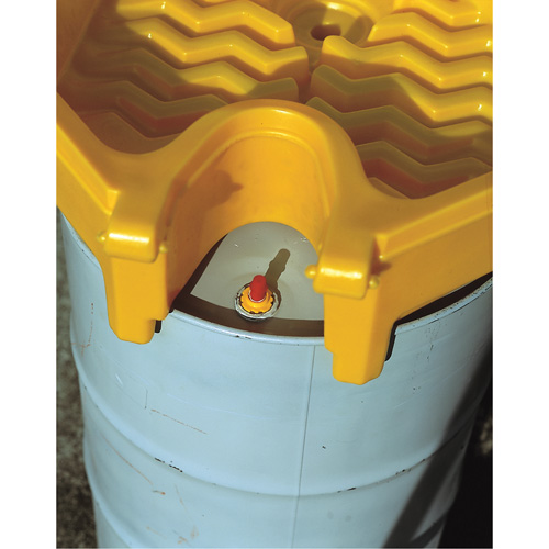 Entonnoir avec couvercle pour baril Global Ultra-Drum Funnel, 5 gal. Pryde Industrial Inc.