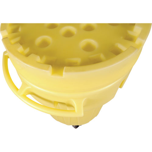 Ultra-Overpacks&reg; Wheeled Drum, 95 gal., Mobile Pryde Industrial Inc.