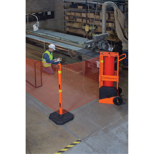 Zone de s&eacute;curit&eacute; portative , 100' lo, Acier, Orange Pryde Industrial Inc.
