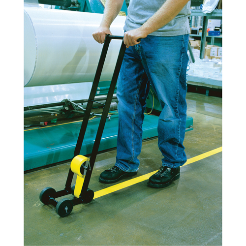 Applicateurs de rubans de sol Pryde Industrial Inc.