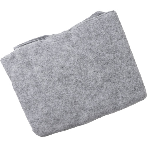 Couverture anti-feu avec sac de nylon Dynamic, Laine, 60" lo x 71" la Pryde Industrial Inc.