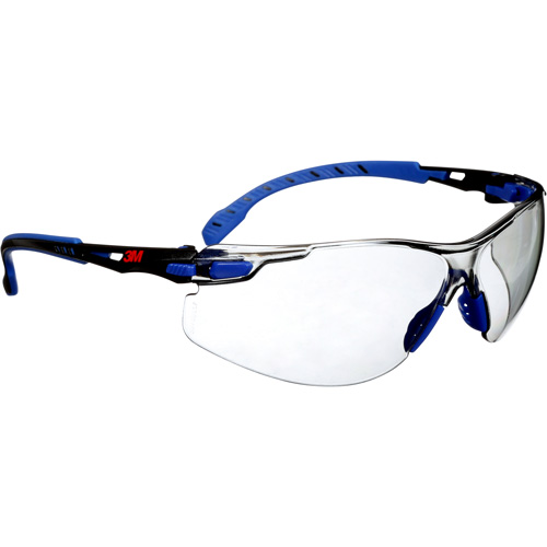 Lunettes de s&eacute;curit&eacute; Solus avec lentille Scotchgard, Lentille Int&eacute;rieur/ext&eacute;rieur, Antibu&eacute;e, R&eacute;pond ou surpasse la norme CSA Z94.3 Pryde Industrial Inc.