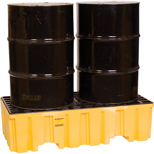 Spill Containment Pallet, 66 US gal. Spill Capacity, 26.25" x 51" x 13.75" Pryde Industrial Inc.
