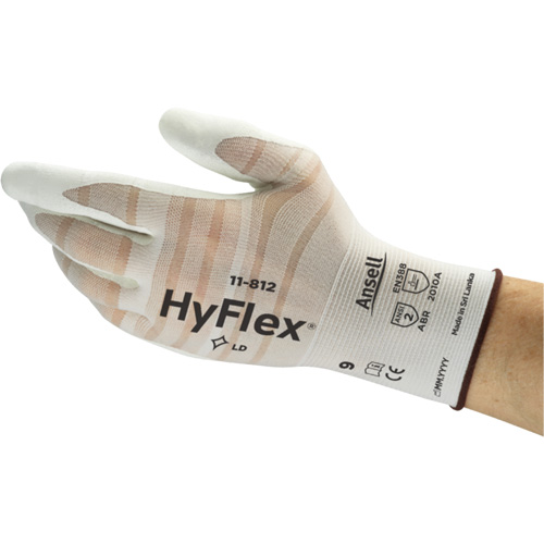 Gants HyFlex 11-812, 6, R&ecirc;vetement Mousse de nitrile, Calibre 18, Enveloppe en Nylon/Spand Pryde Industrial Inc.