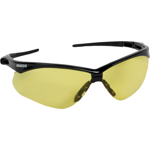 Lunettes de s&eacute;curit&eacute; Nemesis de Kleenguard, Lentille Ambr&eacute;e, ANSI Z87+/R&eacute;pond ou surpasse la norme CSA Z94.3 Pryde Industrial Inc.
