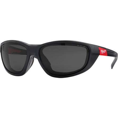 Lunettes de s&eacute;curit&eacute; performantes avec joints, Lentille Fum&eacute;e, Antibu&eacute;e/Anti-&eacute;gratignures/Polaris&eacute;, ANSI Z87+/R&eacute;pond ou surpasse la norme CSA Z94.3 Pryde Industrial Inc.