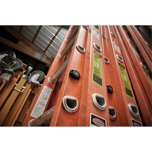 &eacute;tiquettes de suivi Bluetooth One-Key Pryde Industrial Inc.