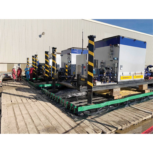 Ultimate Copolymer 2000 Ultra-Containment Berm&reg;, 179 US gal. Capacity, 4' W x 6' L x 12" H, Hinge Bracket Pryde Industrial Inc.