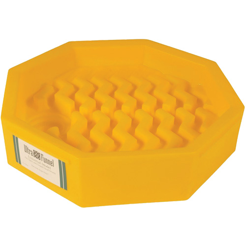 Ultra-Universal Funnel avec bec verseur Pryde Industrial Inc.