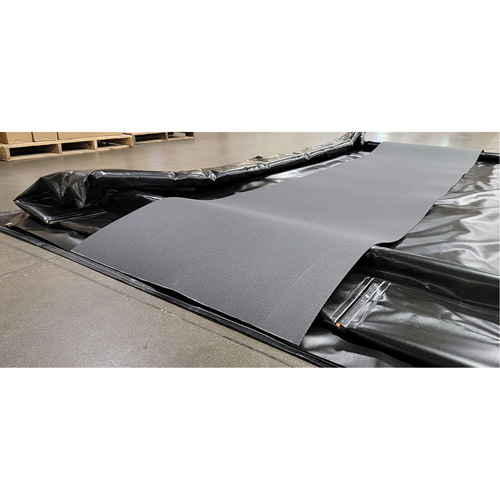 TracMat pour berme de confinement des d&eacute;versements de 20' Pryde Industrial Inc.