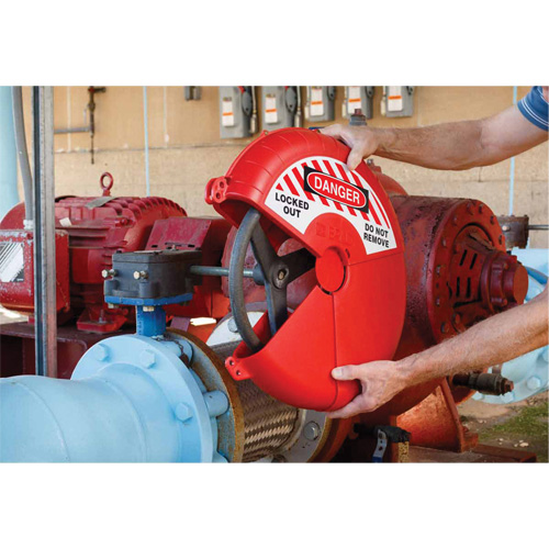 Dispositif de verrouillage coulissant pour vanne &agrave; opercule, Type Volant Pryde Industrial Inc.