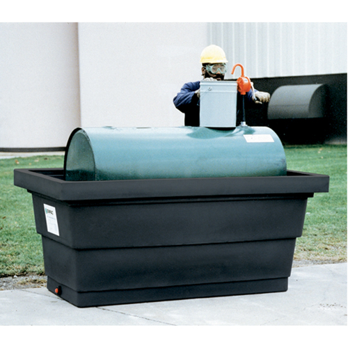 Poly-Tank&reg; Containment Unit 275 With Drain, 82.3" L x 45" W x 35.3" H, 275 US gal. Capacity Pryde Industrial Inc.