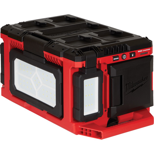 Lampe/chargeur M18 Packout, DEL, 3000 lumens Pryde Industrial Inc.