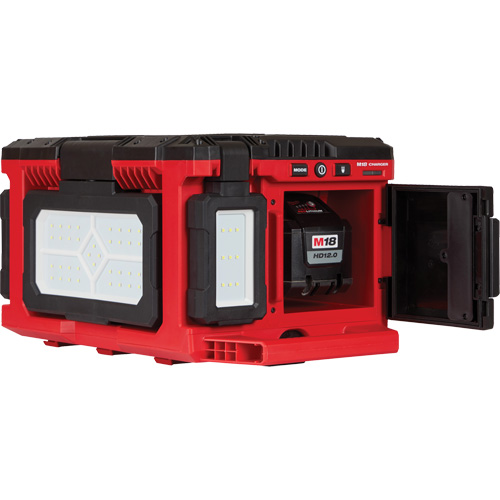Lampe/chargeur M18 Packout, DEL, 3000 lumens Pryde Industrial Inc.