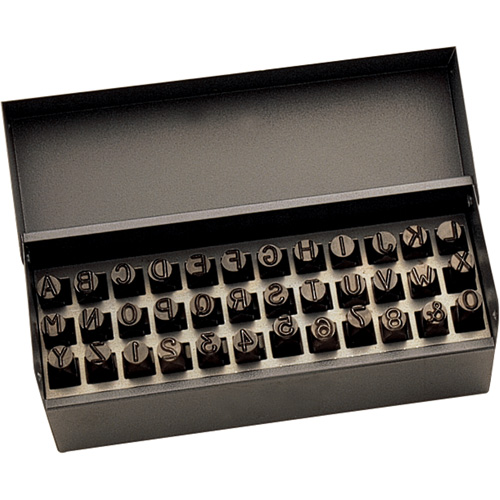 Jeu de lettres et num&eacute;ros pour estampage &agrave; la main, 36 morcea Pryde Industrial Inc.