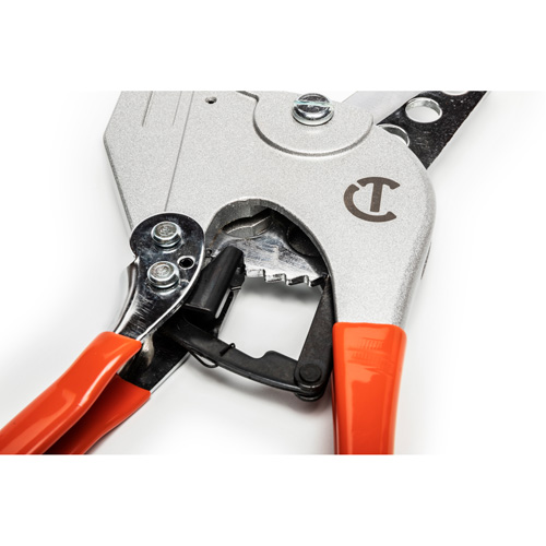 Coupe tuyau en PVC &agrave; rochet avec prises tremp&eacute;es, Capacit&eacute; de 1/4"- 2-3/8" Pryde Industrial Inc.