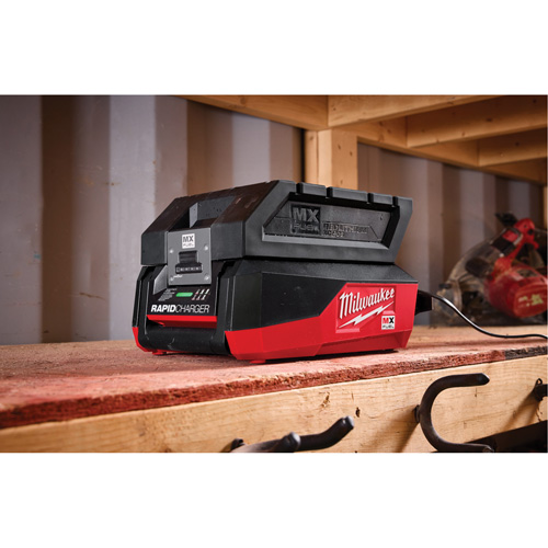 Chargeur rapide MX FUEL, 120 V, Lithium-ion/NiCd/Ni-MH Pryde Industrial Inc.