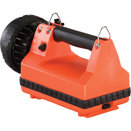 Lanterne avec syst&egrave;me de montage pour v&eacute;hicule E-Spot LiteBox, DEL, 540 lumens, 7 hres de fonctionnement, piles Rechargeable, Compris Pryde Industrial Inc.