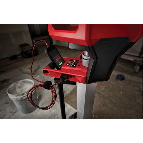 Lampe sur tour et chargeur M18 Rocket (outil seulement), DEL, 6000 lumens Pryde Industrial Inc.