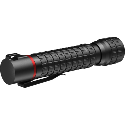 G40R Waterproof Flashlight with Twist Focus, LED, 650 Lumens, Rechargeable Batteries Pryde Industrial Inc.