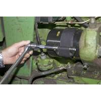 Heavy-Duty Strap Filter Wrench, 6-1/2" Filter Capacity Pryde Industrial Inc.