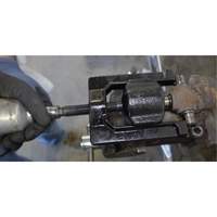 Extracteur de joints de cardan moyens, 1 Mcx, Longueur de l'extracteur 1,7" Pryde Industrial Inc.