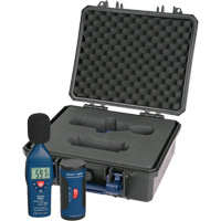 Ensemble de sonom&egrave;tre et calibrateur, Gamme de mesure 30 - 130 dB Pryde Industrial Inc.