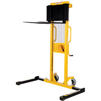 Gerbeur manuel, Fonctionnement Treuil manuel, Capacit&eacute; 770 lb, Lev&eacute;e max 60" Pryde Industrial Inc.