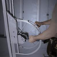 Appareils de levage pour panneaux de cloisons s&egrave;ches Bulidman Pryde Industrial Inc.