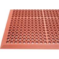 Tapis de s&eacute;rie Competitor, &agrave; fentes, 3' x 5' x 7/8", Orange, Caoutchouc naturel Pryde Industrial Inc.