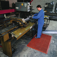Tapis de s&eacute;rie Competitor, &agrave; fentes, 3' x 5' x 7/8", Orange, Caoutchouc naturel Pryde Industrial Inc.
