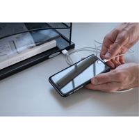 Organisateur de bureau avec alimentation USB Onyx Pryde Industrial Inc.