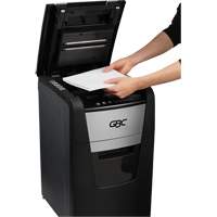 D&eacute;chiqueteuse pour bureau &agrave; domicile AutoFeed+ Pryde Industrial Inc.