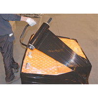Stretch Wrap, 80 Gauge (20.3 micrometers), 18" x 1000', Opaque Black Pryde Industrial Inc.